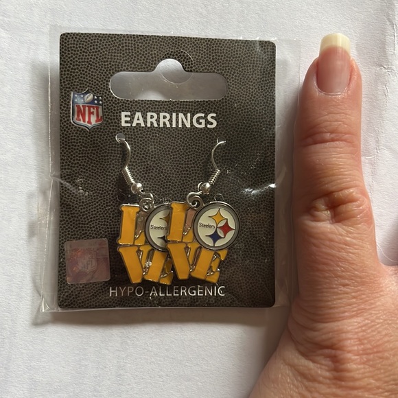 NIB NFL OFFICIAL STEELERS Earrings - Picture 3 of 4